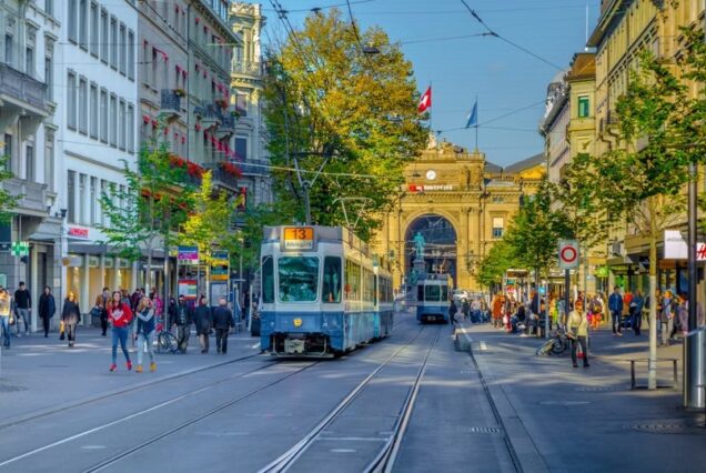 Europe Romance & history in Paris, Switzerland & Italy